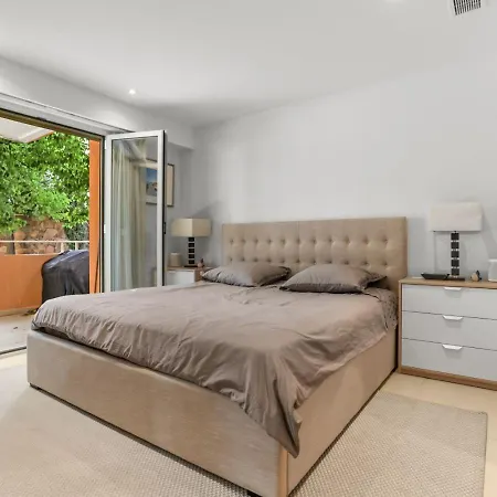 Chic & Modern 2 Bed In With Pool Access & Beach Proximity Lejlighed *